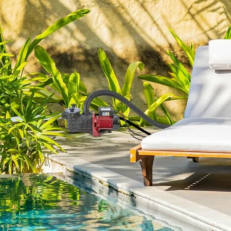AREBOS Pompe De Filtration Pour Piscine 11.000l/h | Filtre à Sable | 600W | Fonctionnement Silencieux | Sans Entretien - Noir / Rouge 2 AREBOS Pompe De Filtration Pour Piscine 11.000l/h | Filtre à Sable | 600W | Fonctionnement Silencieux | Sans Entretien - Noir / Rouge – Image 2