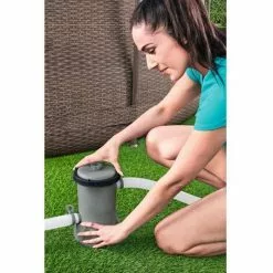 Bestway - Pompe à Filtre 58383 - 2.006 Litres Par Heure 8 Bestway - Pompe à Filtre 58383 - 2.006 Litres Par Heure -Pompe et filtre de piscine Soldes 65181737 4